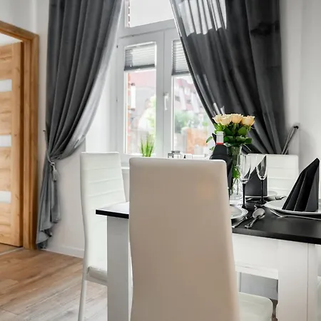 アパート Sienkiewicza Centrum グニェズノ